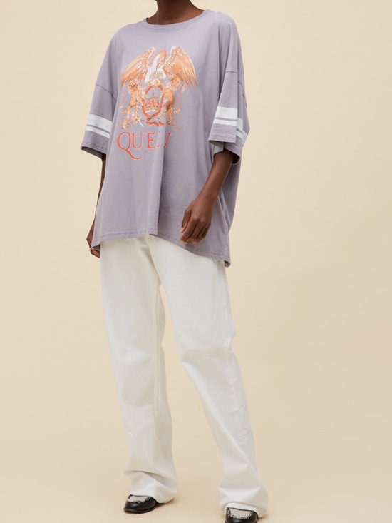 Daydreamer Queen Tee - Picture 3 of 6